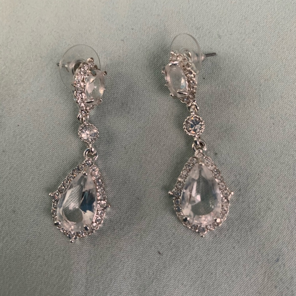 Charming & Charlie Bracelet and Earring Set